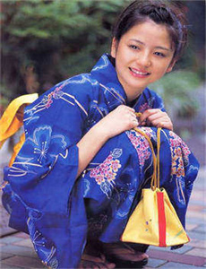 52色擼99热99-老人船上弄雨荷第十二集